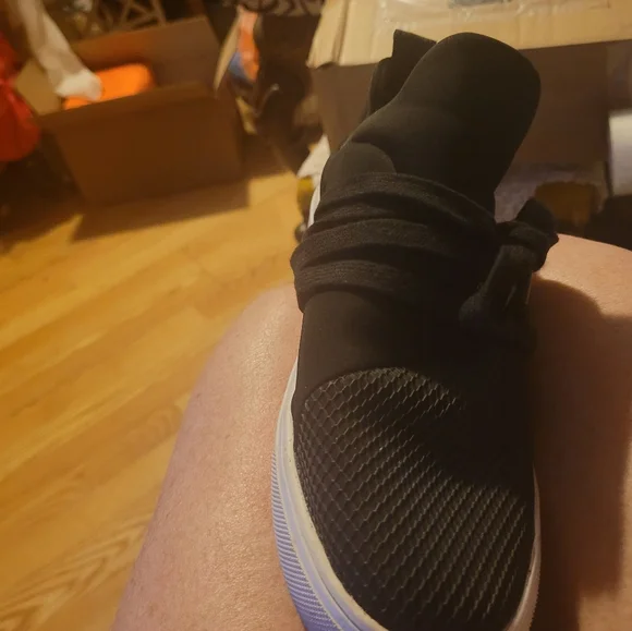 Runners - Picture 6 of 8